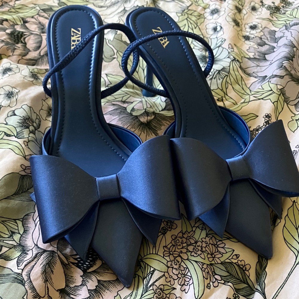 Zara Navy Bow Heeled Sandals NEW